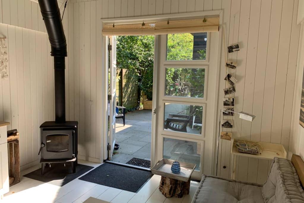 Bergen, Huisje Dat Ademt Zee En Vakantie... Экстерьер фото